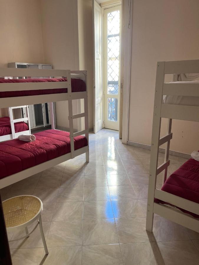 Hostel A I R H2o Naples